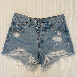 Levi’s 501 Original Fit High Rise Women’s Shorts Size W24